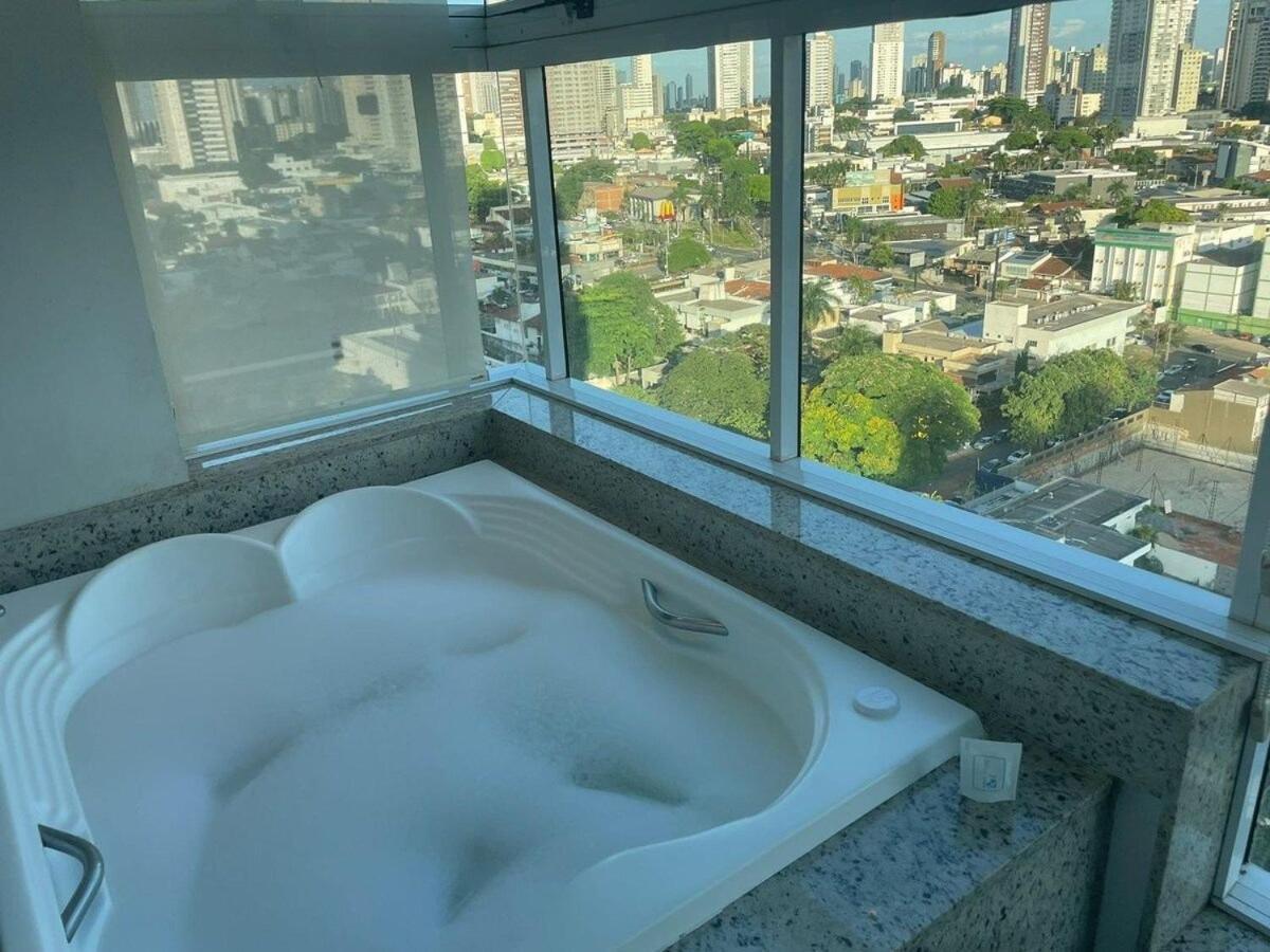 1 Qts.| 2 Hosp. | Jacuzzi Na Varanda | Linda Vista Goiânia Eksteriør billede