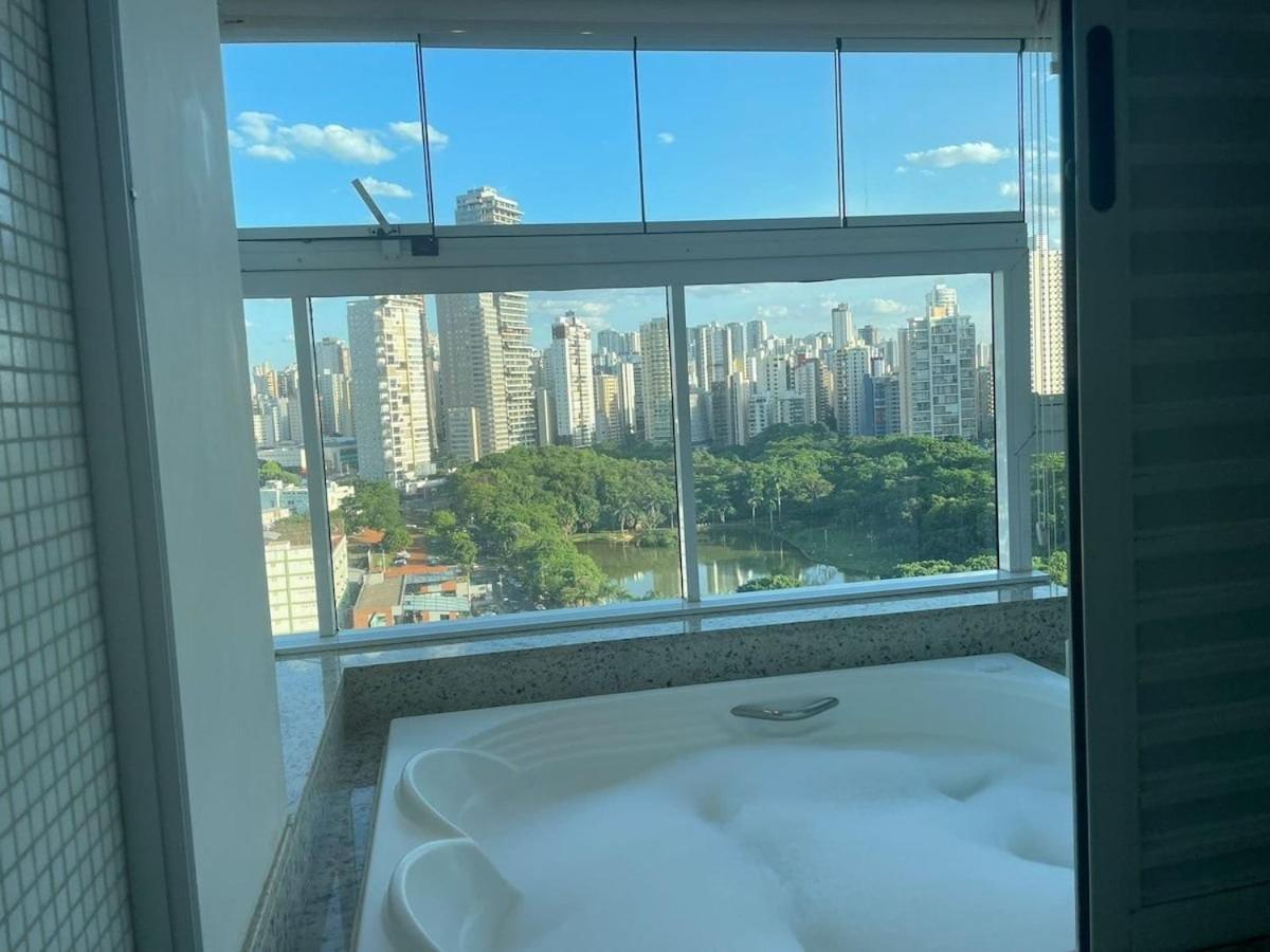 1 Qts.| 2 Hosp. | Jacuzzi Na Varanda | Linda Vista Goiânia Eksteriør billede