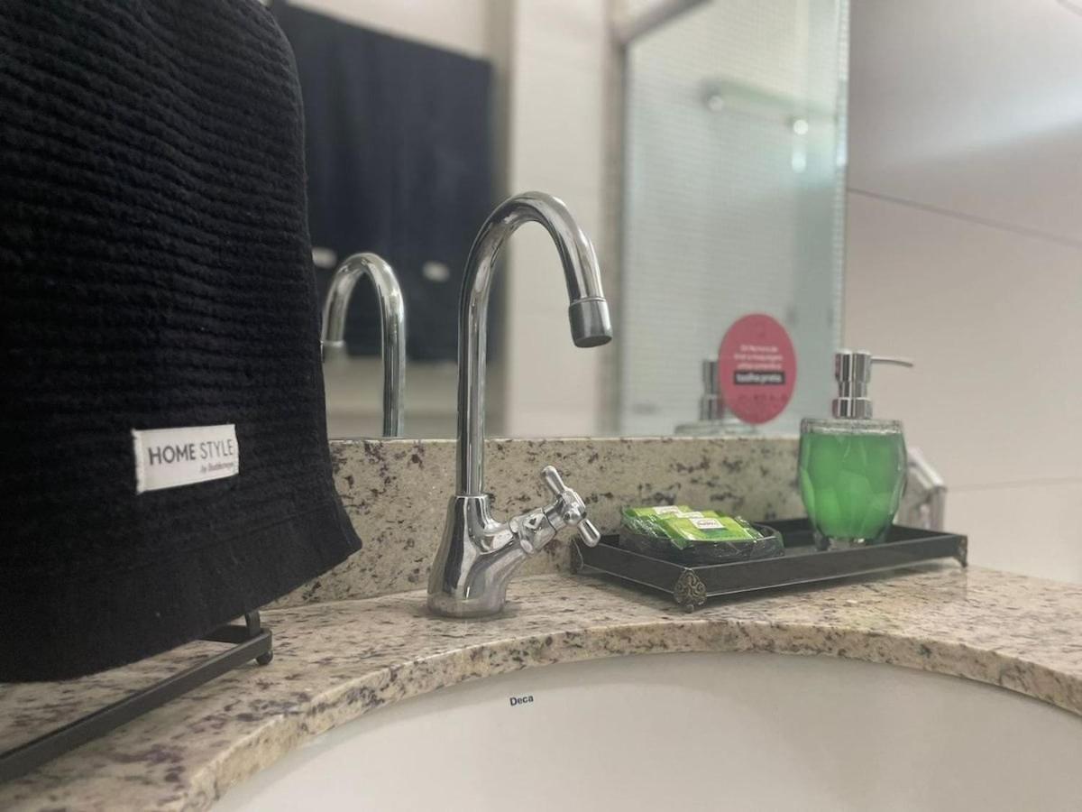 1 Qts.| 2 Hosp. | Jacuzzi Na Varanda | Linda Vista Goiânia Eksteriør billede