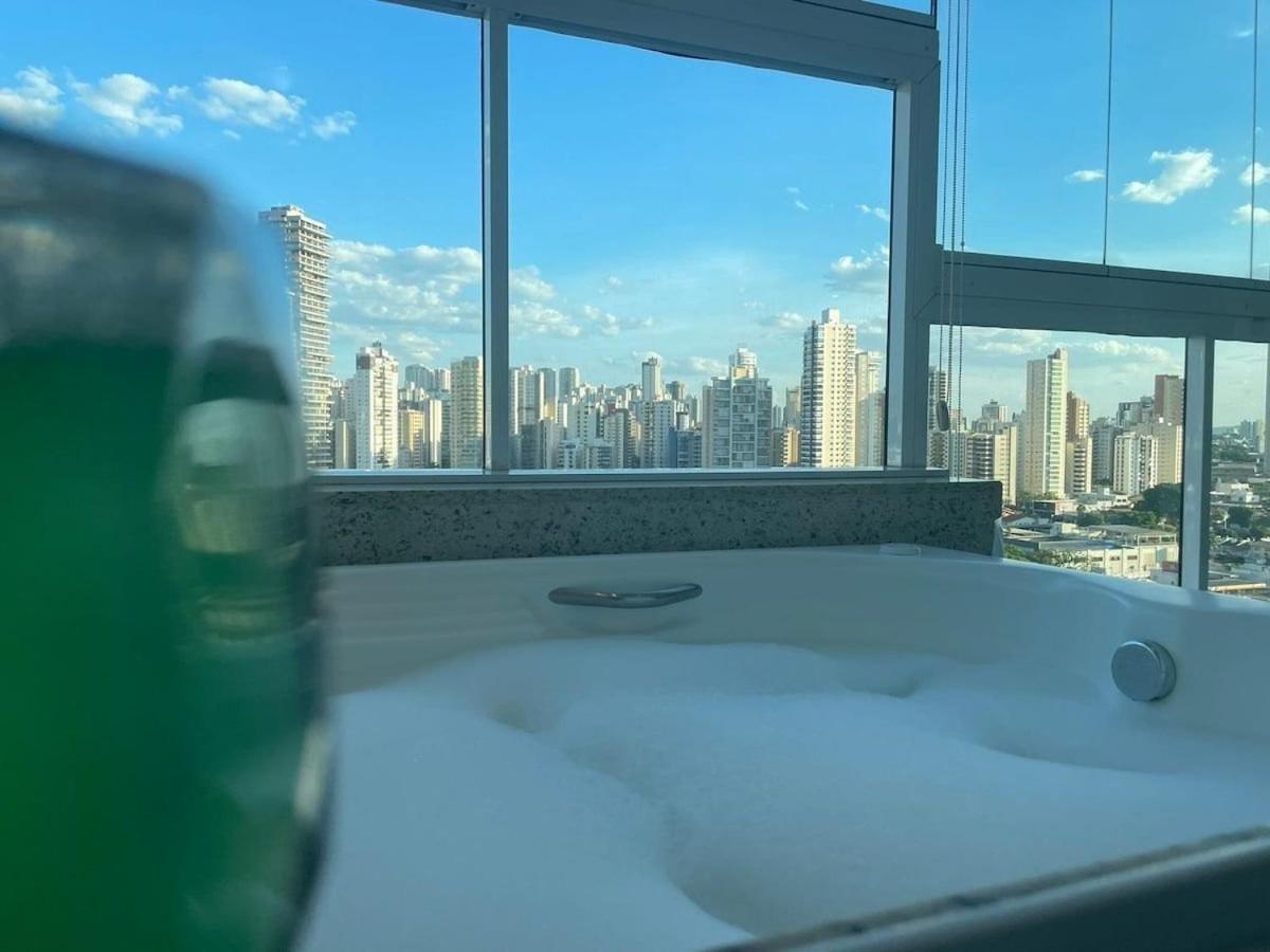 1 Qts.| 2 Hosp. | Jacuzzi Na Varanda | Linda Vista Goiânia Eksteriør billede