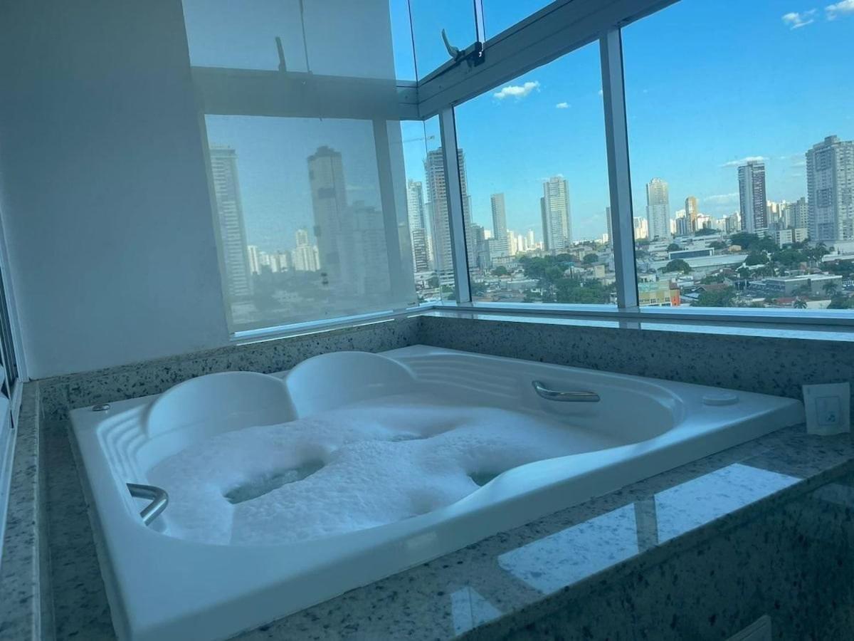 1 Qts.| 2 Hosp. | Jacuzzi Na Varanda | Linda Vista Goiânia Eksteriør billede