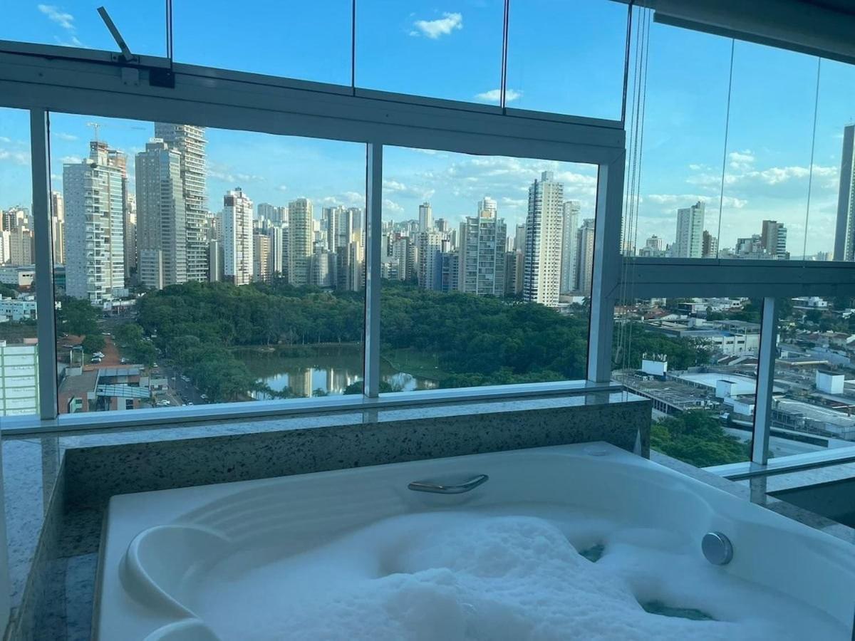 1 Qts.| 2 Hosp. | Jacuzzi Na Varanda | Linda Vista Goiânia Eksteriør billede